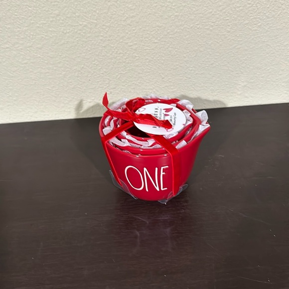 New Rae Dunn heart ceramic measuring cups - Picture 1 of 5